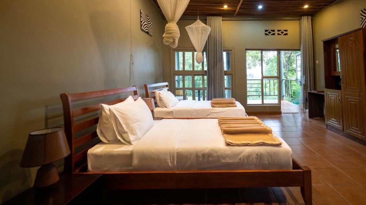 Nyungwe Top View Hill Hotel Гисеньи Экстерьер фото
